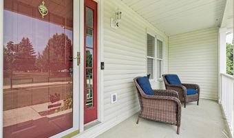 565 Walnut Ridge Trl, Aurora, OH 44202