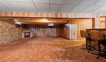 1517 Navarino St, Algoma, WI 54201