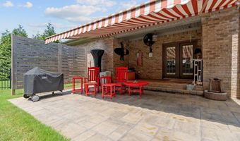 22796 Big Oak Dr, Athens, AL 35613