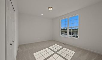 5630 Fir Ct, Almont, MI 48003