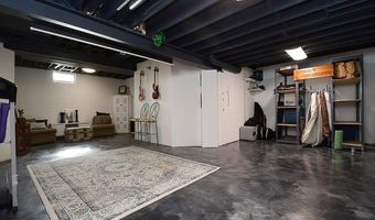 1440 Pine Tree Ct, Arlington, NE 68002