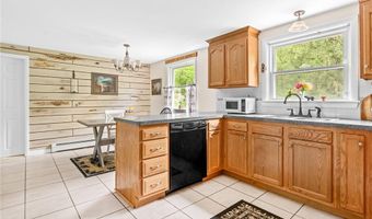 860 Centerville Rd, Warwick, RI 02886