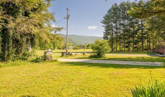 130 Plum Ln, Bastian, VA 24314