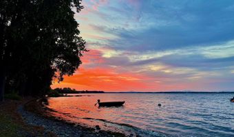 23 Mooney Dr, Alburgh, VT 05440
