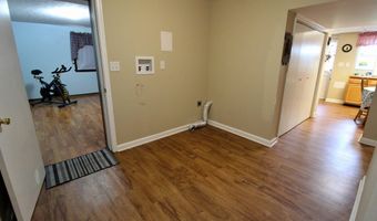 1967 Cub Creek Rd, Appomattox, VA 24522