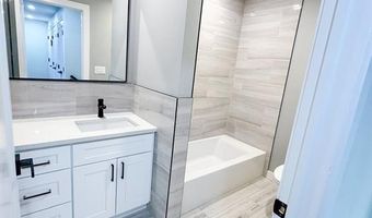 17 Warren Street 2, Bergenfield, NJ 07621