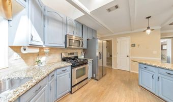 5485 Brookstone Dr NW, Acworth, GA 30101