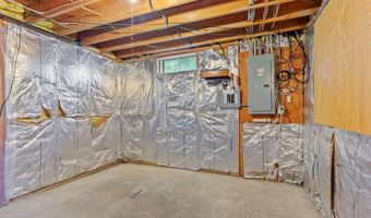 5 Gregg Rd, Altamont, NY 12009