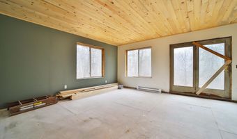 951 Swede Lake Trl SW, Backus, MN 56435