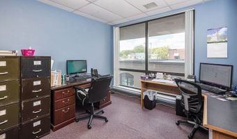 24 Park St 204, Attleboro, MA 02703