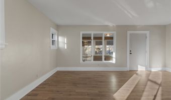 1899 16th St SW, Akron, OH 44314