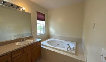 1929 Harley Dr, Ann Arbor, MI 48103