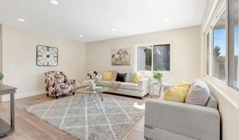 9188 Valencia St, Spring Valley, CA 91977