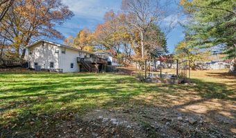 50 Circledale Dr, Cumberland, RI 02864