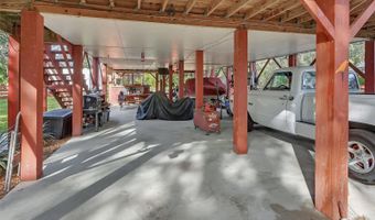 55315 5TH St, Astor, FL 32102