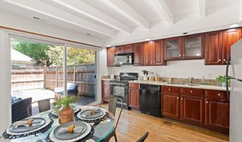 519 S ST ASAPH, Alexandria, VA 22314
