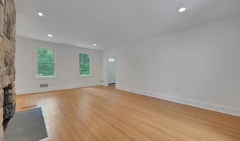12 Laurel Ln, Darien, CT 06820