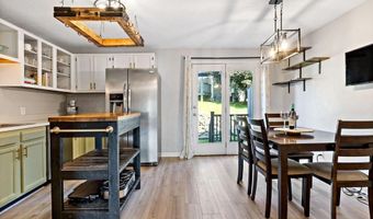 47 Morgan Ave 45, Johnston, RI 02919