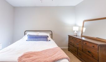 634 E N 16th St B, Abilene, TX 79601