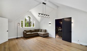 28845 Countryside Dr, Agoura Hills, CA 91301