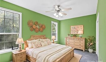 12000 Grassbur Rd, Bryan, TX 77808