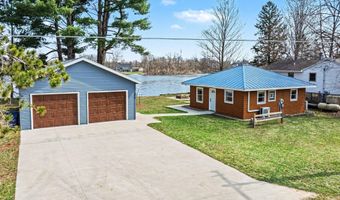 3517 Lake Allegan Dr, Allegan, MI 49010