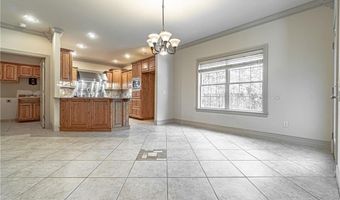1102 SE Phoenix St, Bentonville, AR 72712