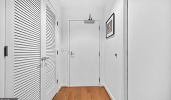437 NEW YORK Ave NW 206, Washington, DC 20001