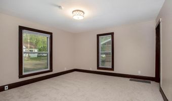 806 S Eaton St, Albion, MI 49224