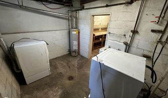 706 Hazel St, Atlantic, IA 50022