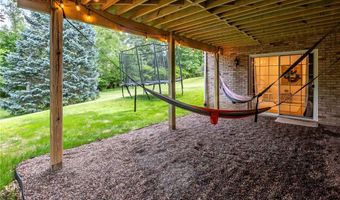 4206 Wembleton Dr, Allison Park, PA 15101