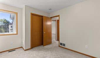 2756 Cutters Grove Cir, Anoka, MN 55303