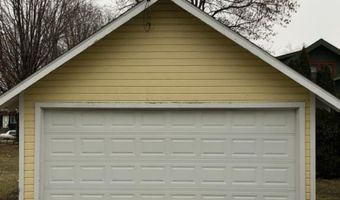 709 S Jones St, Algona, IA 50511