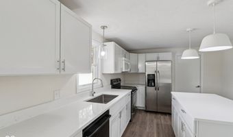 4127 Greenfield Dr, Anderson, IN 46013