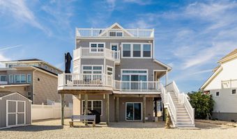 7 Travelers Way, Bayville, NJ 08721