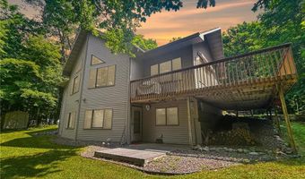 1305 64th St, Apple River, WI 54889