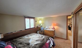 14 S Illinois St, Aberdeen, SD 57401
