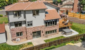 9642 W 69th Pl, Arvada, CO 80004