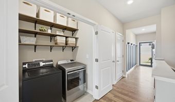 4215 NW Cedarwood Dr, Ankeny, IA 50023
