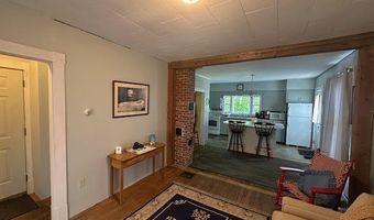 98 Bayview St, Belfast, ME 04915