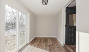 16 Church St, Belmont, NH 03220