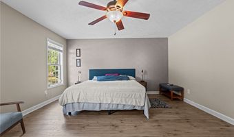 110 Lightwater Dr, Aberdeen, NC 28315