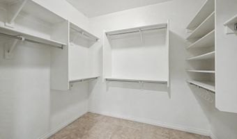 172 E CRESCENT Pl, Chandler, AZ 85249