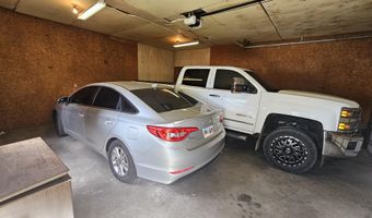 1102 N Penn St, Aberdeen, SD 57401