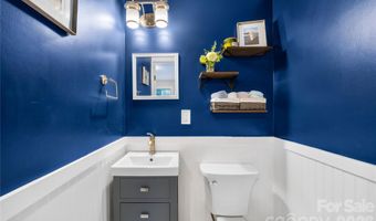 1120 Meadow Ln, Charlotte, NC 28205