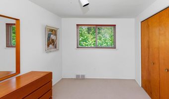 2859 Renfrew St, Ann Arbor, MI 48105