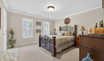 2 WOODSIDE Pl, Anniston, AL 36207