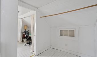 3 York St, Augusta, ME 04330