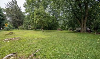 9658 Oakland St, Angola, NY 14006
