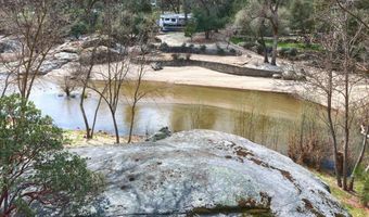 40957 Shandee Ln, Ahwahnee, CA 93601